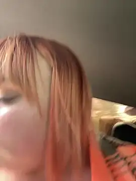 SweetCuteGirls1023 webcam