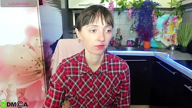 tayanajons - TayanaJons's free webcam