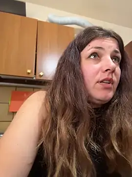 daisyvibesss - DaisyVibesss's free webcam - UK Sex Cams