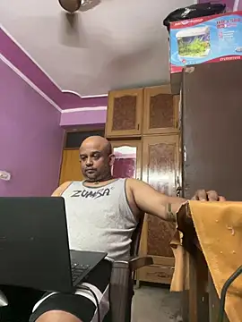 Dick_6inches_Delhi webcam