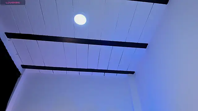 ice_grace - Ice_grace's free webcam - UK Sex Cams