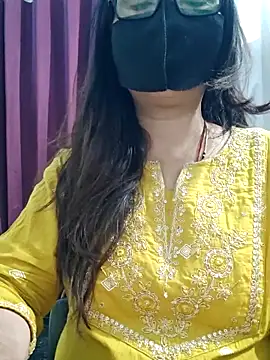 Aishwaryaa_69 webcam