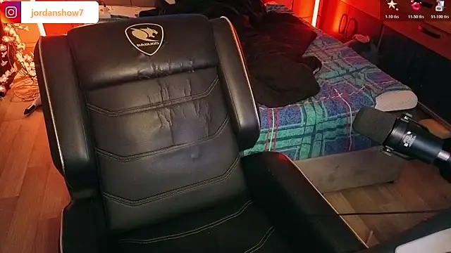 JordanShow webcam