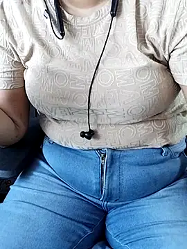 QueenHaryanaa webcam