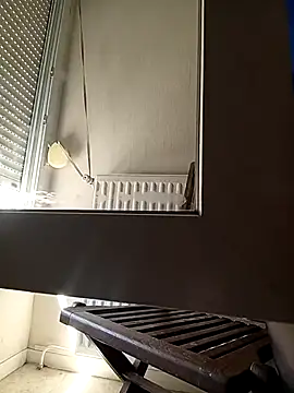 Webcam Model (Nell-X)  is live.Free join now!