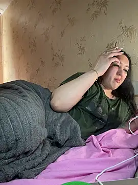 Naughtbaby_2025 webcam