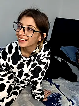 KratosAfroditacs webcam