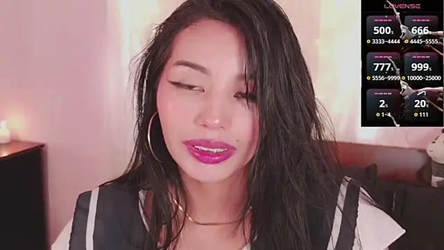 Miss_Charlottet webcam