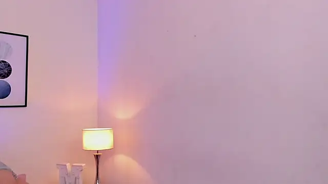 Amelia_Brixton webcam