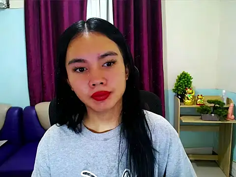 devine_goddess webcam