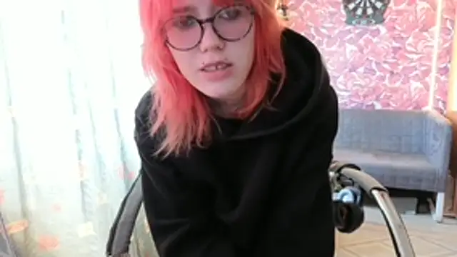 whiny_emo_boi webcam