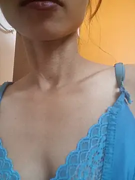 Curvy_Amyra webcam
