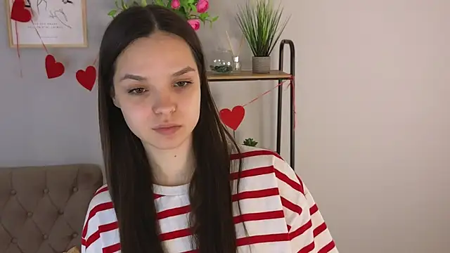 Sophie_Jackiz webcam