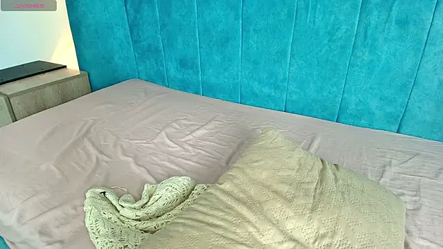 alisson_doll1 - Alisson_doll1's free webcam - UK Sex Cams