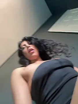 Divine_Daniella webcam