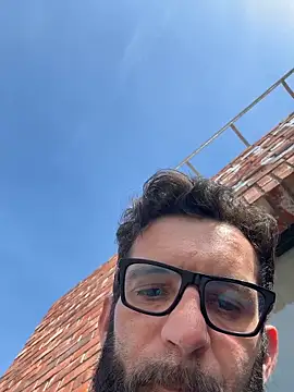 Michel_huge live cam