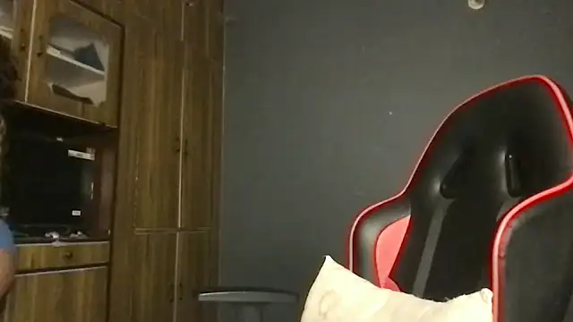 callmeshreya (F young) - 4 fingering in pussy