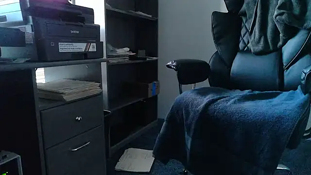 TrevorSteele live sex cam