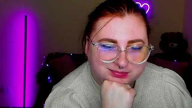 Alicia_love00 webcam