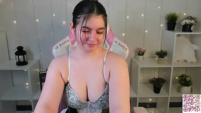 Margaret__Moon webcam