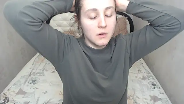 Holliy_Cooper webcam