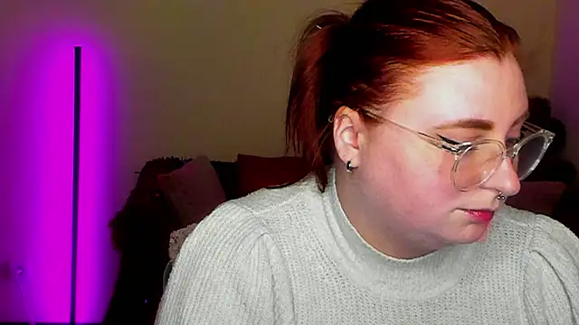 Alicia_love00 webcam