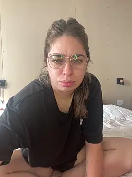 soyanahii (F milf) - Masturbacion