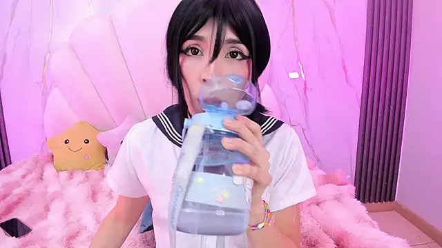 AliiceWonderland_ webcam