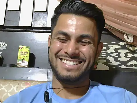 Stubborndesiboy webcam