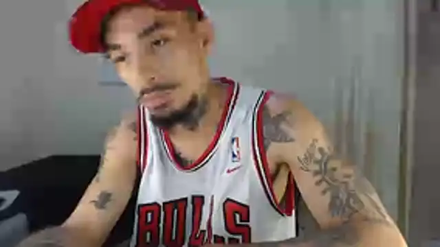 emiliano_hottt live sex cam