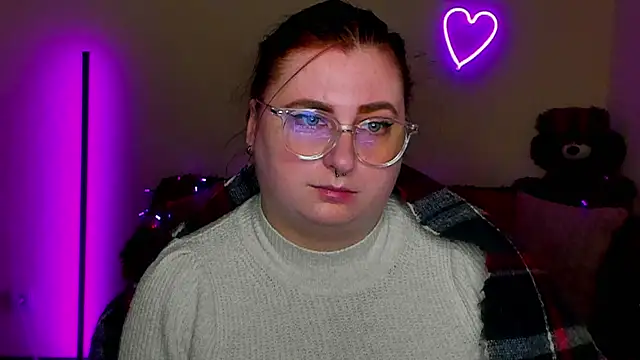 Alicia_love00 webcam