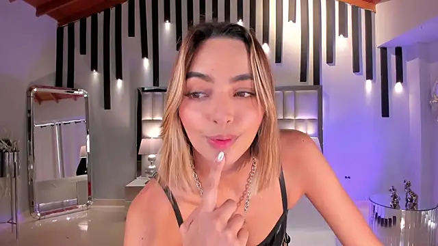 MelissaMoore_ webcam