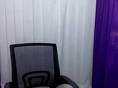 Lovely_apple19 webcam