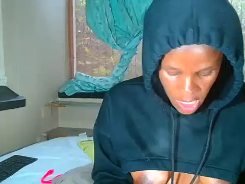 CaramelCandyxx webcam