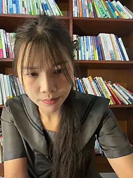 Fire-18 live sex cam