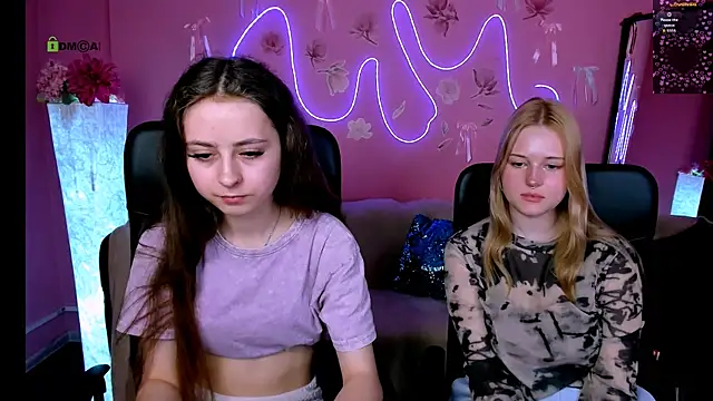 rebecca_smile webcam