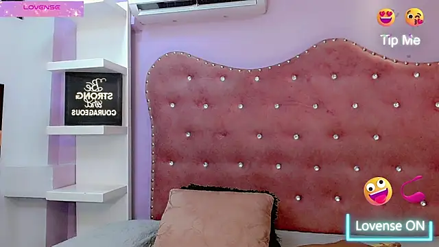 babyAnthonella webcam