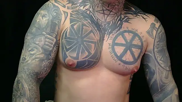 devilWithTats webcam