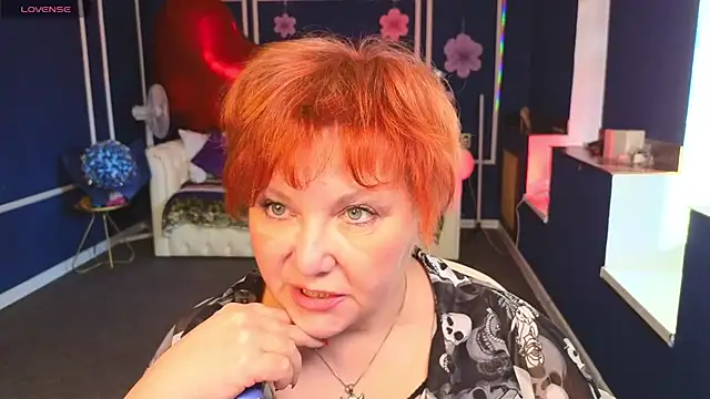 Kira_Kingslee webcam