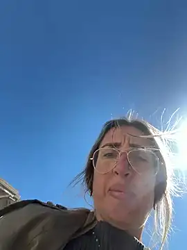 casalinga88 - Casalinga88's free webcam - UK Sex Cams