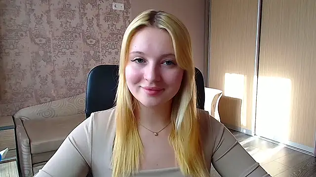 Milka_kiss_ webcam