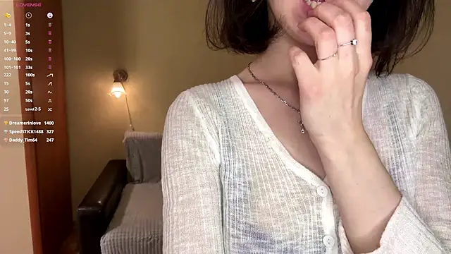 odettewitschi - OdetteWitschi's free webcam - UK Sex Cams