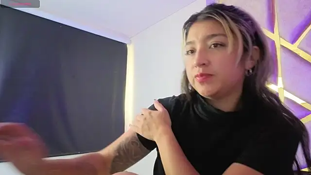 Dahiana_Dmour_ webcam