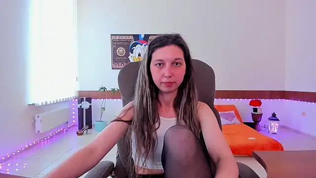 ellina_star - Ellina_Star's free webcam - UK Sex Cams