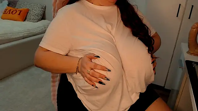 dollcandyx - DollCandyx's free webcam - UK Sex Cams