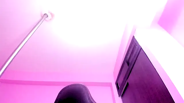 mature_whor33 - MATURE_WHOR33's free webcam - UK Sex Cams