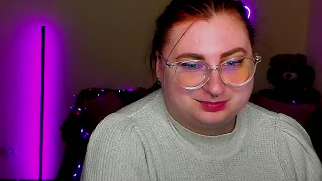 Alicia_love00 webcam