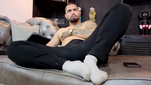 matteosantos live sex cam