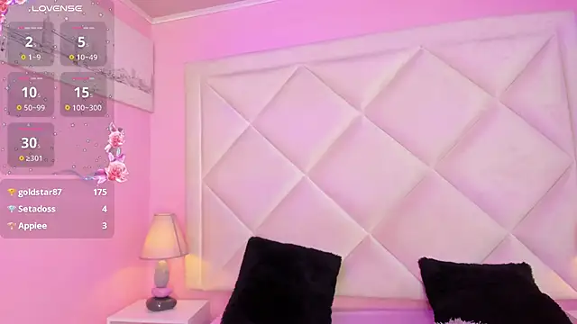 Miaa_Smithh__ webcam