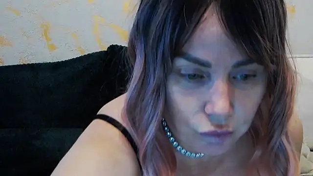 arabic00blonde00milf webcam